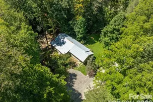 347 Blackberry Inn Rd, Weaverville, NC 28787 - Photo 38