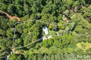 347 Blackberry Inn Rd, Weaverville, NC 28787 - Photo 6