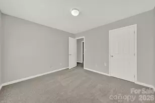 9911 Seven Oaks Dr, Charlotte, NC 28215 - Photo 30