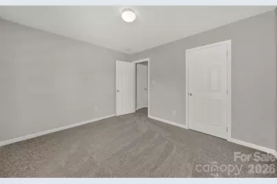 9911 Seven Oaks Drive, Charlotte, NC 28215 - Photo 26