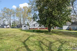 901 Mill St, Albemarle, NC 28001 - Photo 24