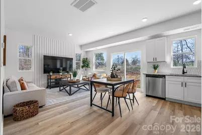 2360 Edna Street, Catawba, NC 28609 - Photo 2