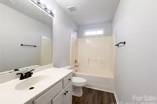 304 Valerie Dr, Lincolnton, NC 28092 - Photo 16