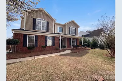 304 Valerie Drive, Lincolnton, NC 28092 - Photo 2