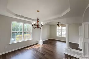 304 Valerie Dr, Lincolnton, NC 28092 - Photo 4