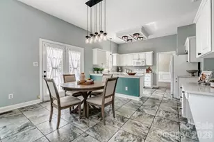 4700 Lone Tree Ct, Charlotte, NC 28269 - Photo 6