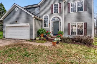 4700 Lone Tree Court, Charlotte, NC 28269 - Photo 2