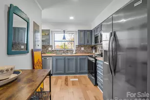 456 Youngs Mountain Dr, Lake Lure, NC 28746 - Photo 6