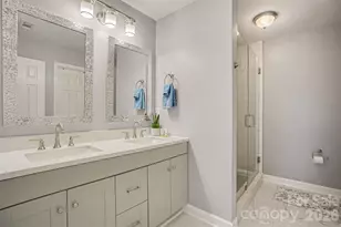 3721 Brookchase Ln, Charlotte, NC 28205 - Photo 14