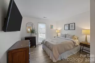 4326 Saxonbury Way, Charlotte, NC 28269 - Photo 26