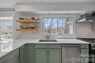 4326 Saxonbury Way, Charlotte, NC 28269 - Photo 20