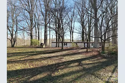 6562 Emerald Isle Drive, Sherrills Ford, NC 28673 - Photo 10