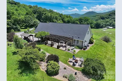 371 Ned Cove Road, Waynesville, NC 28785 - Photo 2