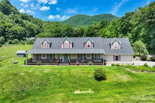 371 Ned Cove Rd, Waynesville, NC 28785 - Photo 1