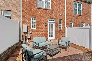 8658 Beaver Creek Dr, Charlotte, NC 28269 - Photo 16