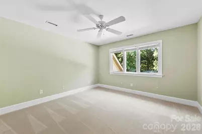 8934 Challis Hill Lane, Charlotte, NC 28226 - Photo 20