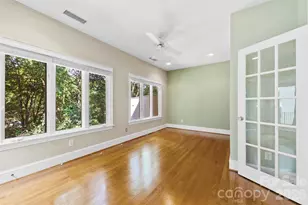 8934 Challis Hill Ln, Charlotte, NC 28226 - Photo 10