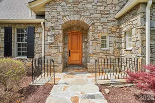 304 Pne Frst Trce, Hendersonville, NC 28739 - Photo 4