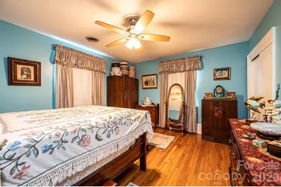 1724 2nd Avenue NW, Hickory, NC 28601 - Photo 34