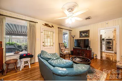 1724 2nd Avenue NW, Hickory, NC 28601 - Photo 12