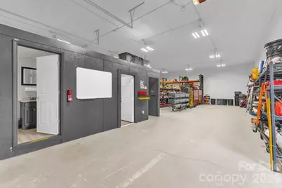 17 Red Leaf Road, Asheville, NC 28806 - Photo 4