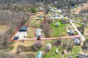 17 Red Leaf Rd, Asheville, NC 28806 - Photo 26