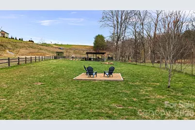 306 Broad Vista Lane, Asheville, NC 28804 - Photo 32