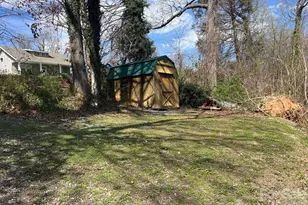 475 E Court St, Marion, NC 28752 - Photo 20