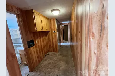 475 E Court Street, Marion, NC 28752 - Photo 14