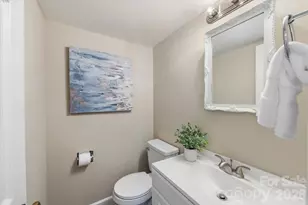 4025 Old Stone Rd, Charlotte, NC 28226 - Photo 24