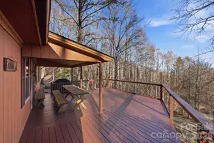 186 Greentree Ln, Canton, NC 28716 - Photo 2