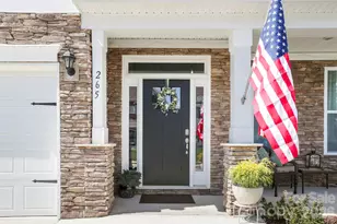 265 Fox Cove Rd, Hendersonville, NC 28792 - Photo 6