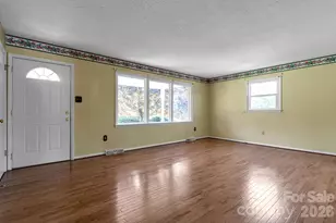 167 Mt Carmel Rd, Asheville, NC 28806 - Photo 10