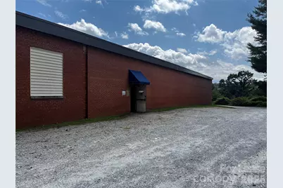 1495 North Main Street, Hendersonville, NC 28739 - Photo 12