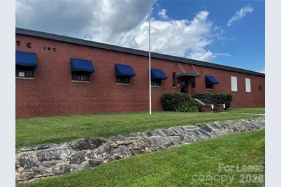 1495 North Main Street, Hendersonville, NC 28739 - Photo 10