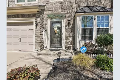 9740 Springholm Drive, Charlotte, NC 28278 - Photo 2