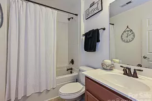 9740 Springholm Dr, Charlotte, NC 28278 - Photo 28
