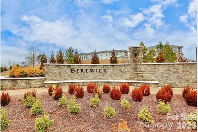 9740 Springholm Drive, Charlotte, NC 28278 - Photo 34