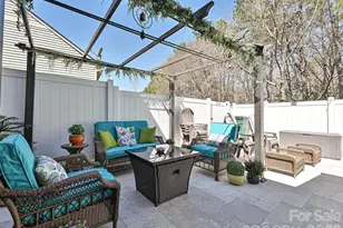 9740 Springholm Dr, Charlotte, NC 28278 - Photo 30