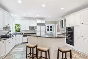 10841 Congressional Club Dr, Charlotte, NC 28277 - Photo 14