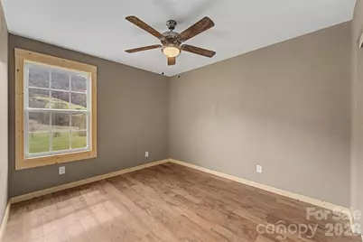 3240 Old Henson Cove Road, Canton, NC 28716 - Photo 16