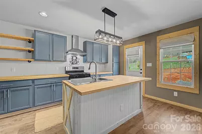 3240 Old Henson Cove Road, Canton, NC 28716 - Photo 10