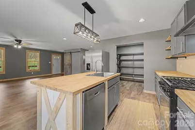 3240 Old Henson Cove Road, Canton, NC 28716 - Photo 10