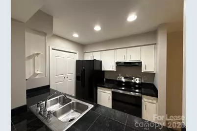 11002 Harrowfield Road, Charlotte, NC 28226 - Photo 8