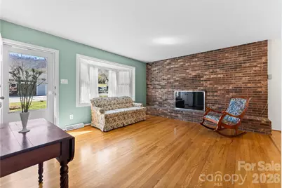 879 New Haw Creek Road, Asheville, NC 28805 - Photo 8