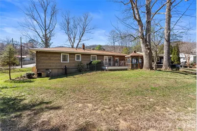 879 New Haw Creek Road, Asheville, NC 28805 - Photo 6