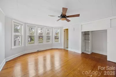 302 S Maple Street, Dallas, NC 28034 - Photo 14