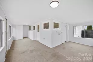 302 S Maple St, Dallas, NC 28034 - Photo 22