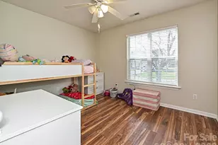 1821 Conifer Cir, Charlotte, NC 28213 - Photo 14