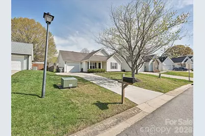 1821 Conifer Circle, Charlotte, NC 28213 - Photo 30
